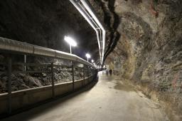 Tunnel Labo Neutrino 1km de l'expérience Double Chooz