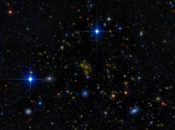Le taux d’explosion d’étoiles massives : notre Univers est-il en train de s’éteindre ?