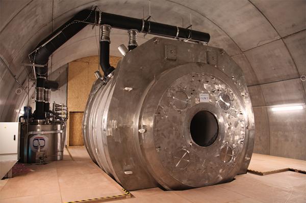 Iseult - 11,7 teslas, record mondial de champ magnétique pour un aimant d’IRM du corps humain
