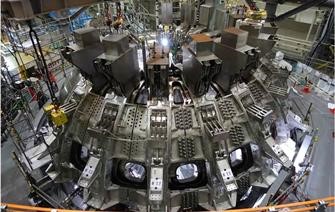 Nuclear fusion: French superconducting coils ready for the JT-60SA tokamak
