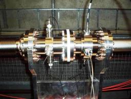 ILC collider and XFEL light source, based on superconducting accelerator technology